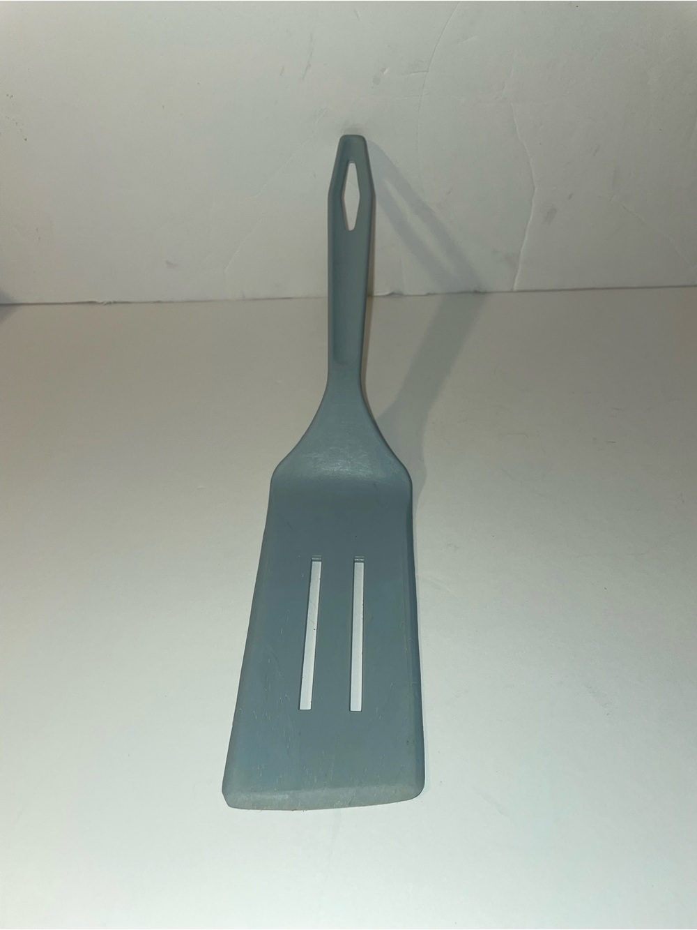 Vintage King Kraft Long Blade Blue Nylon Plastic 2 Slot Spatula Heat Resistant
